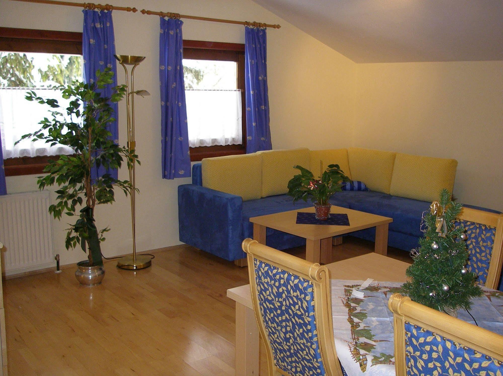 Haus Diana Hotel Reutte Ngoại thất bức ảnh